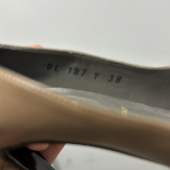 Bruno Magli slip on heels size 8 - Picture 8 of 8